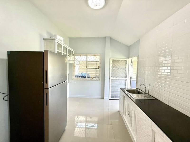 A house for rent near Hang Dong Market, Chiang Mai Rental Price: 12,000 THB / month No.14H668, Chiang Mai, Hang Dong, Chiang Mai, 3 Bedrooms, 110 sqm, Single Detached House For Rent, by Baandeedee Chiangmai, 500629203 - DDproperty.com