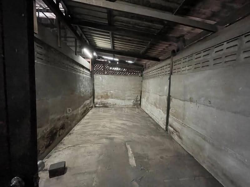 2-BR House, Bangkok, Thung Phaya Thai, Ratchathewi, Bangkok, 2 Bedrooms, 180 sqm, Single Detached House For Sale, by Pasupit Ditbanjong, 500629221 - DDproperty.com