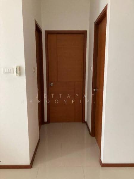 Villa Sathorn, Bangkok, 5 KrungThonBuri Road, Khlong Ton Sai, Khlong San, Bangkok, 1 Bedroom, 54 sqm, Condo For Rent, by Jettapat Jaroonpipatkun, 500629241 - DDproperty.com