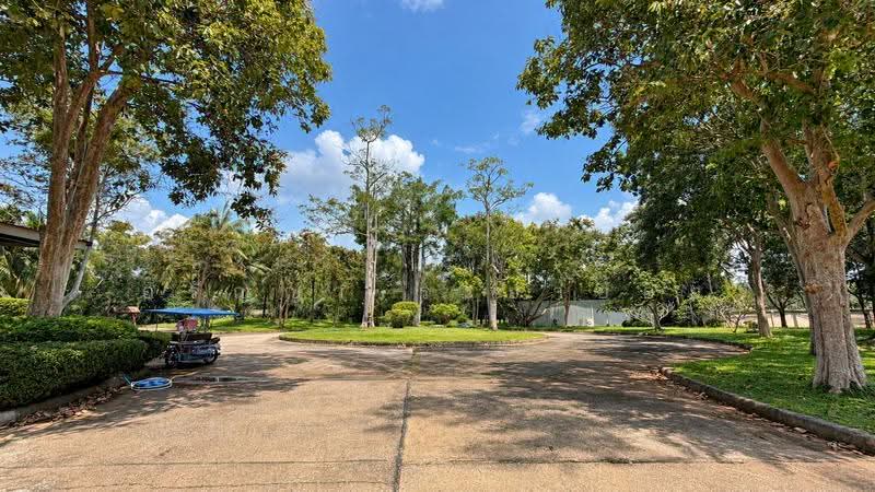Luxury Lakeside Estate with Residences and Factory, Rayong, -, Klaeng, Muang Rayong, Rayong, 9 Bedrooms, 21,160 sqm, Single Detached House For Sale, by อรัญญา ระยาย้อย, 500629246 - DDproperty.com