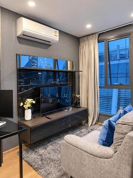 28 Chidlom, Bangkok, 28 Chit Lom Alley, Lumphini, Pathum Wan, Bangkok, 1 Bedroom, 35 sqm, Condo For Rent, by Pasupit Ditbanjong, 500629269 - DDproperty.com