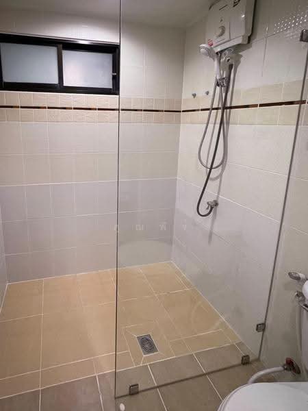 Lumpini Place Ratchada-Thapra, Bangkok, 18 Ratchadaphisek Road, Bukkalo, Thon Buri, Bangkok, 1 Bedroom, 35 sqm, Condo For Sale, by คุณพีร์, 500629287 - DDproperty.com