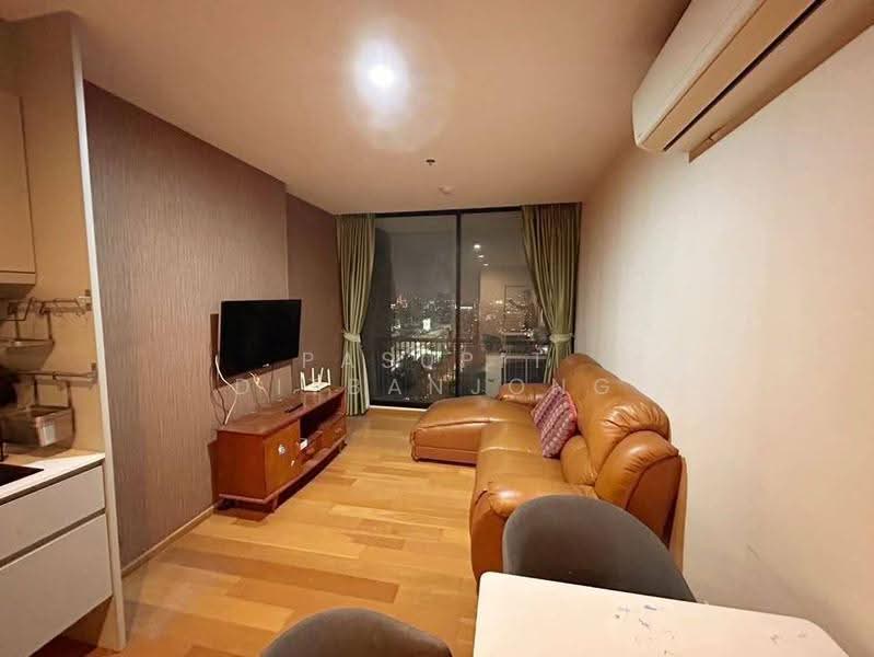 Noble Revo Silom, Bangkok, 88 Soi Surasak Surasak Road, Silom, Bang Rak, Bangkok, 2 Bedrooms, 66 sqm, Condo For Rent, by Pasupit Ditbanjong, 500629298 - DDproperty.com