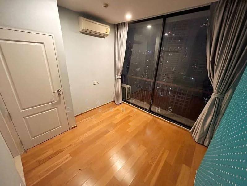 Noble Revo Silom, Bangkok, 88 Soi Surasak Surasak Road, Silom, Bang Rak, Bangkok, 2 Bedrooms, 66 sqm, Condo For Rent, by Pasupit Ditbanjong, 500629298 - DDproperty.com