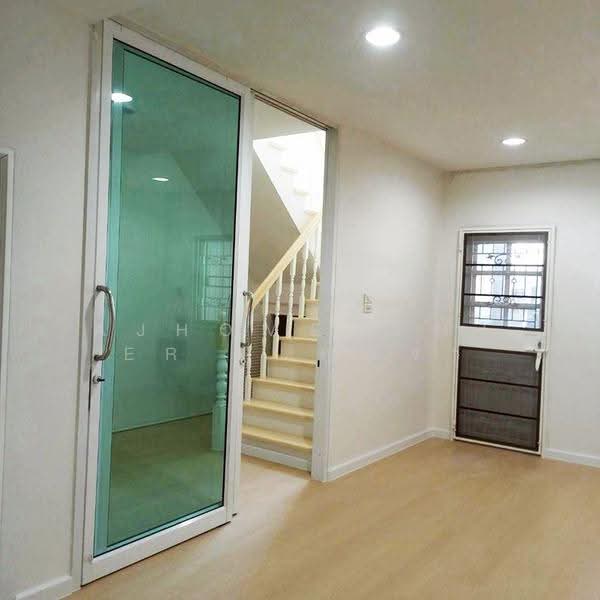 หมู่บ้าน 84 แมนชั่น : Baan 84 Mansion, กรุงเทพ, วังทองหลาง, กรุงเทพ, 250 ตร.ม., ทาวน์เฮ้าส์ ขาย, โดย AJHOMECENTER - คุณจ๋า, 500629335 - DDproperty.com
