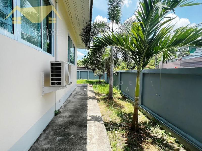 A house for rent near Tonkla School, Chiang Mai Rental Price: 13,000 THB / month Property No.11H099, Chiang Mai, San Sai Luang, San Sai, Chiang Mai, 2 Bedrooms, 200 sqm, Single Detached House For Rent, by Baandeedee Chiangmai, 500629375 - DDproperty.com