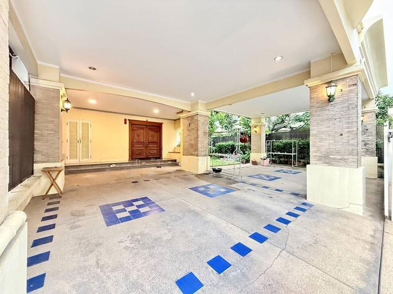 ขาย บ้านแฝด 4 ชั้น หมู่บ้าน ธาริณี ปิ่นเกล้า บรมราชชนนี 18, Bangkok, Taling Chan, Bangkok, 5 Bedrooms, 287 sqm, Semi-Detached House (Twin House) For Sale, by กรณวัสส์ กัณฑวัสส์วงส์, 500629394 - DDproperty.com