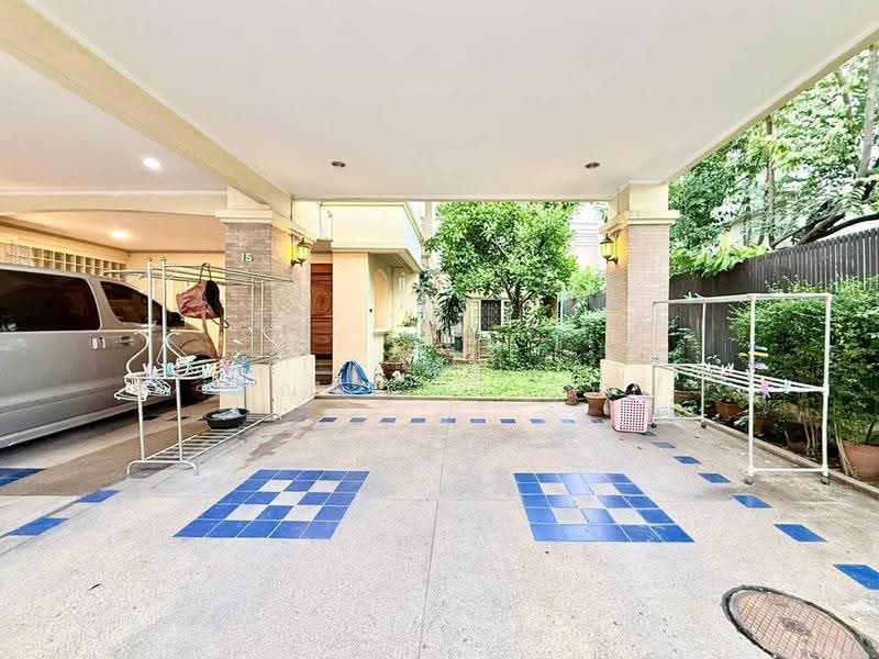 ขาย บ้านแฝด 4 ชั้น หมู่บ้าน ธาริณี ปิ่นเกล้า บรมราชชนนี 18, Bangkok, Taling Chan, Bangkok, 5 Bedrooms, 287 sqm, Semi-Detached House (Twin House) For Sale, by กรณวัสส์ กัณฑวัสส์วงส์, 500629394 - DDproperty.com