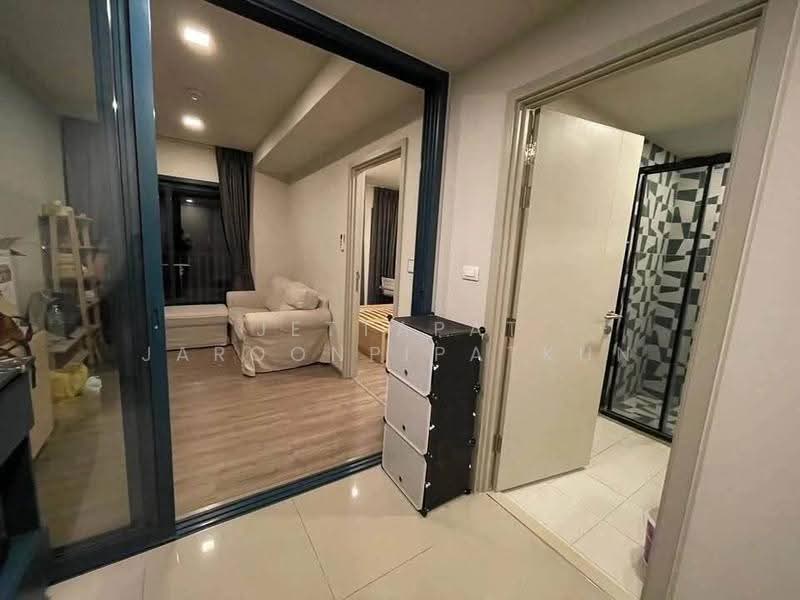 The Base Sukhumvit 50, Bangkok, Soi Roem Charoen 1, Sukhumvit 50 Road, Phra Kanong, Khlong Toei, Bangkok, 1 Bedroom, 31 sqm, Condo For Sale, by Jettapat Jaroonpipatkun, 500629410 - DDproperty.com