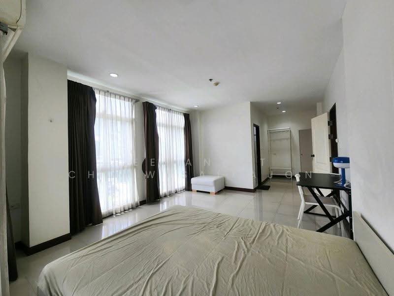 PG Rama 9, Bangkok, 98 Rama 9 Road, Huai Khwang, Bangkok, 2 Bedrooms, 93 sqm, Condo For Rent, by Teeranant Chonwisaikajon, 500629498 - DDproperty.com