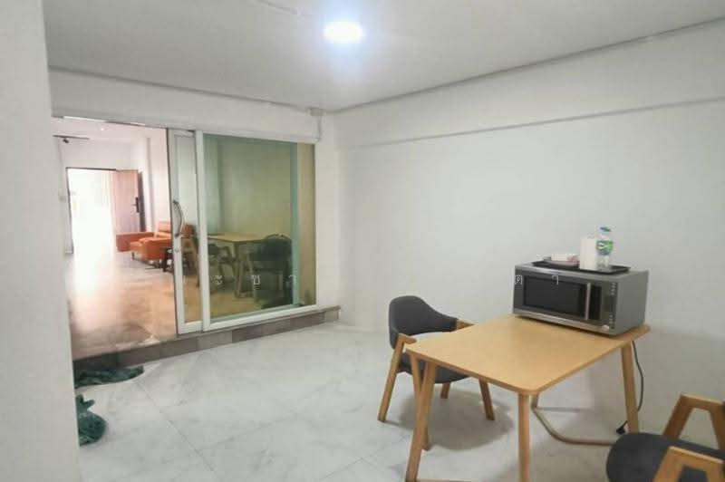 หมู่บ้าน มนเทียนทิพย์ ซอยสุคนธสวัสดิ์ 36, Bangkok, Lat Phrao, Bangkok, 4 Bedrooms, 150 sqm, Townhouse For Sale, by ชนะชาติ นนท์ตา, 500629510 - DDproperty.com