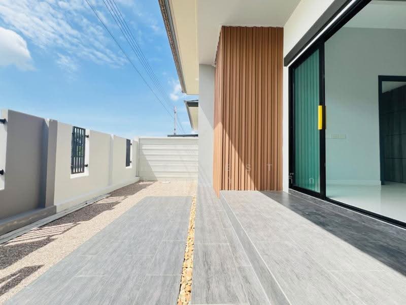 มนตรี การ์เด้นวิลล์2 (Montri Garden Ville2) บ้านปรก สมุทรสงคราม, Samut Songkhram, Ban Prok, Muang Samut Songkhram, Samut Songkhram, 3 Bedrooms, 150 sqm, Semi-Detached House (Twin House) For Sale, by The Best Property กิ๊ก, 500629555 - DDproperty.com