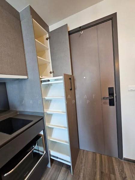 IDEO Chula-Samyan, Bangkok, Si Phraya Road, Maha Phrutharam, Bang Rak, Bangkok, 1 Bedroom, 35 sqm, Condo For Rent, by Jettapat Jaroonpipatkun, 500629602 - DDproperty.com