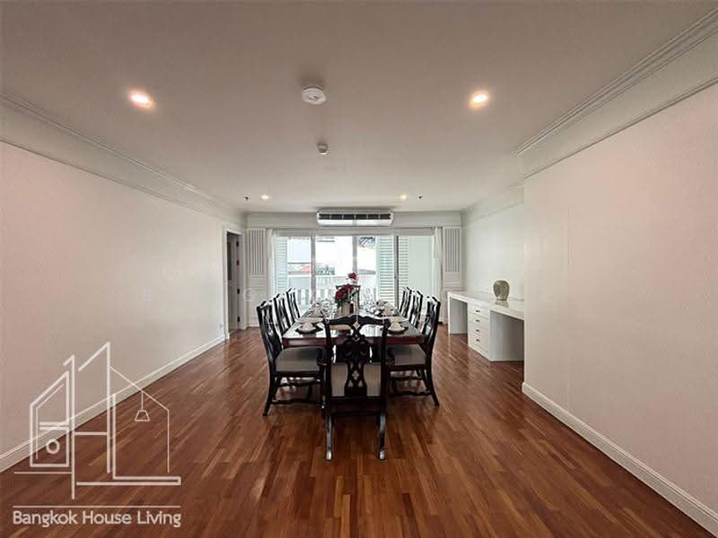 GM Tower, Bangkok, 39 Soi Sukhumvit 20, Khlong Toei, Bangkok, 4 Bedrooms, 450 sqm, Condo For Rent, by Bangkok House Living, 500629627 - DDproperty.com