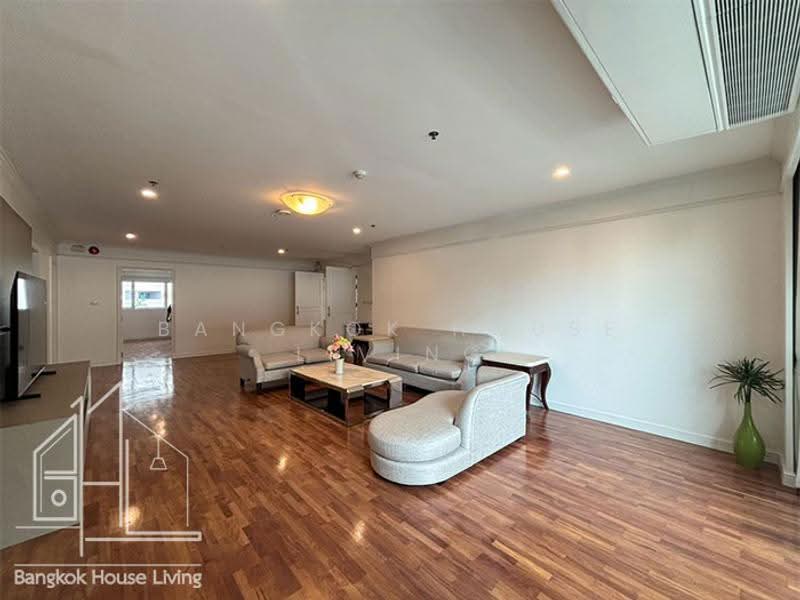 GM Tower, Bangkok, 39 Soi Sukhumvit 20, Khlong Toei, Bangkok, 4 Bedrooms, 450 sqm, Condo For Rent, by Bangkok House Living, 500629627 - DDproperty.com