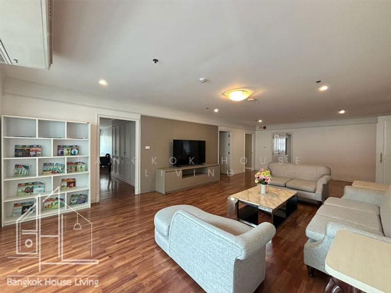GM Tower, Bangkok, 39 Soi Sukhumvit 20, Khlong Toei, Bangkok, 4 Bedrooms, 450 sqm, Condo For Rent, by Bangkok House Living, 500629627 - DDproperty.com