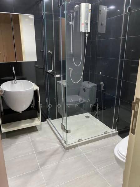 Whizdom The Exclusive, Bangkok, 8 Soi Sukhumvit 64, Bang Chak, Phra Khanong, Bangkok, 2 Bedrooms, 65 sqm, Condo For Rent, by Jettapat Jaroonpipatkun, 500629639 - DDproperty.com