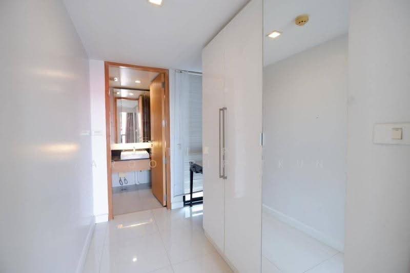 Socio Ruamrudee, Bangkok, Soi Ruamruedee 2, Lumphini, Pathum Wan, Bangkok, 1 Bedroom, 38 sqm, Condo For Rent, by Jettapat Jaroonpipatkun, 500629675 - DDproperty.com
