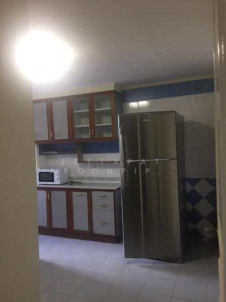 Tai Ping Towers, Bangkok, 582 Soi Sukhumvit 63, Khlong Tan Nua, Watthana, Bangkok, 3 Bedrooms, 130 sqm, Condo For Rent, by Jettapat Jaroonpipatkun, 500629680 - DDproperty.com
