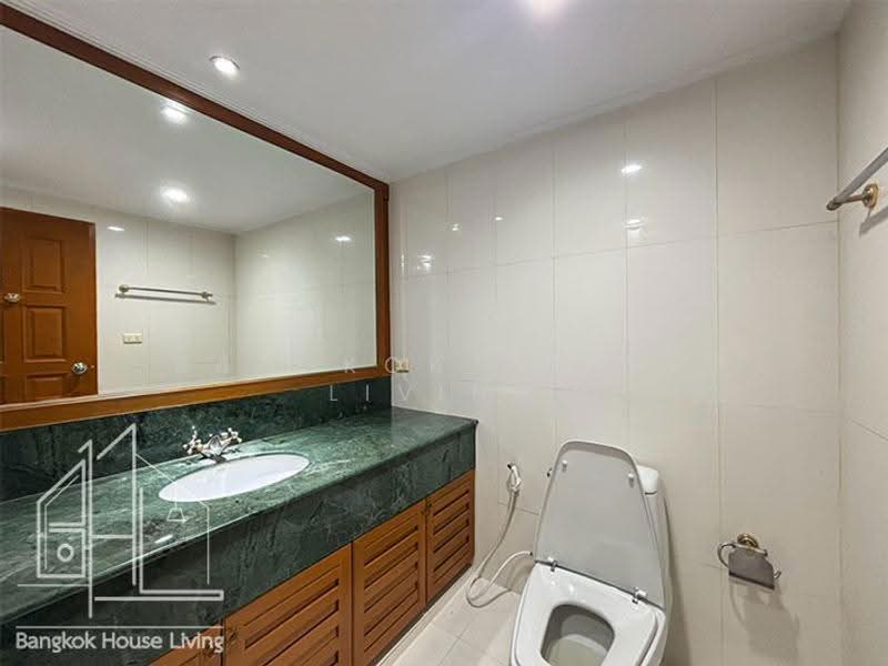 Centre Point Residence Phromphong, Bangkok, Soi Sukhumvit 39, Khlong Tan Nua, Watthana, Bangkok, 4 Bedrooms, 325 sqm, Apartment For Rent, by Bangkok House Living, 500629682 - DDproperty.com