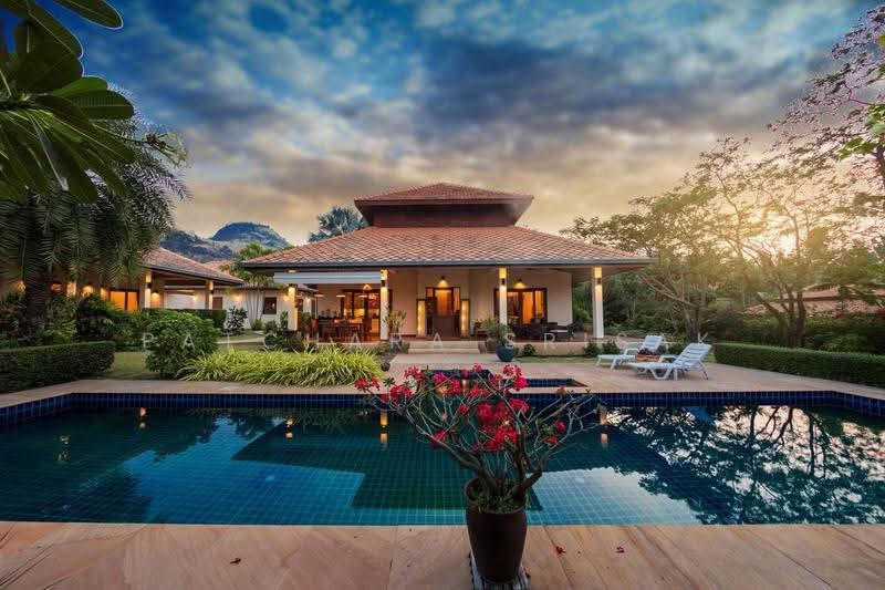 White Lotus 2, Prachuap Khiri Khan, Nong Kae, Hua Hin, Prachuap Khiri Khan, 5 Bedrooms, 426 sqm, Villa For Sale, by Patchara Srisak, 500629725 - DDproperty.com