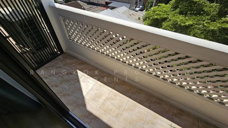 The Pentacles, Bangkok, 303 Thong Lo 15 Alley, Khlong Tan Nua, Watthana, Bangkok, 2 Bedrooms, 101 sqm, Condo For Rent, by BANGKOK PROPERTY AGENTS, 500629745 - DDproperty.com