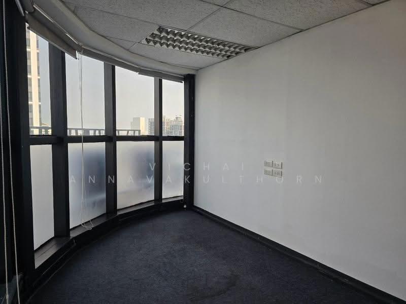 Bangkok Business Center, Bangkok, Khlong Tan Nua, Watthana, Bangkok, , 80 sqm, Office Space For Rent, by Vichai  Annavakulthorn, 500629778 - DDproperty.com