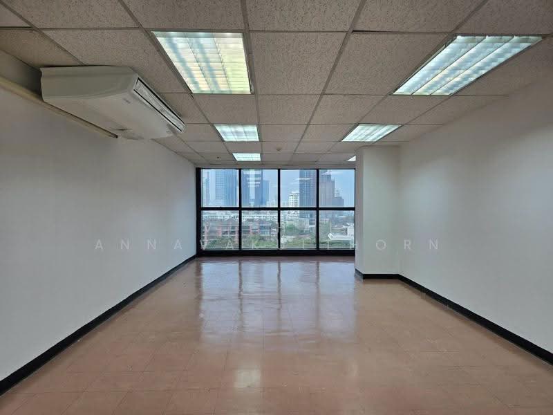 Bangkok Business Center, Bangkok, Khlong Tan Nua, Watthana, Bangkok, , 80 sqm, Office Space For Rent, by Vichai  Annavakulthorn, 500629778 - DDproperty.com