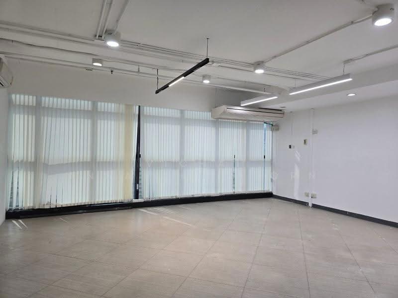 Bangkok Business Center, กรุงเทพ, คลองตันเหนือ, วัฒนา, กรุงเทพ, 80 ตร.ม., สำนักงาน ให้เช่า, โดย Vichai Annavakulthorn, 500629778 - DDproperty.com