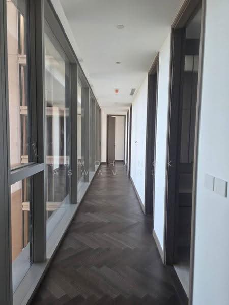 Dusit Central Park (Residences), Bangkok, 946 Rama 4 Road, Silom, Bang Rak, Bangkok, 3 Bedrooms, 228 sqm, Condo For Sale, by Jomchanok Aswavibul, 500629815 - DDproperty.com