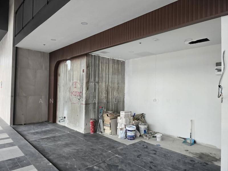 Prime Retail Opportunity in Rama 9 Community Mall, Bangkok, Bang Kapi, Huai Khwang, Bangkok, , 19 sqm, Retail Space For Rent, by Vichai Annavakulthorn, 500629830 - DDproperty.com