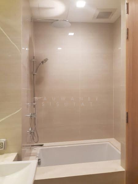 Noble BE33, Bangkok, 19 Soi Sukhumvit 33, Khlong Tan Nua, Watthana, Bangkok, 2 Bedrooms, 60 sqm, Condo For Sale, by Sauwanee Sisutat, 500629834 - DDproperty.com