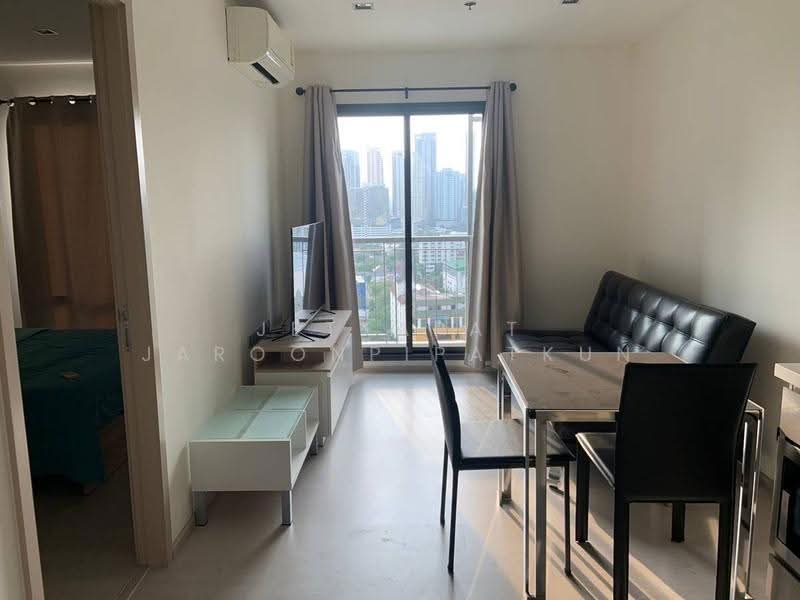 Rhythm Sukhumvit 36-38, Bangkok, 55 Soi Sukhumvit 36, Sukhumvit Road, Phra Kanong, Khlong Toei, Bangkok, 1 Bedroom, 33 sqm, Condo For Rent, by Jettapat Jaroonpipatkun, 500629836 - DDproperty.com