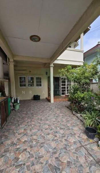 SRI PRAMOT, Bangkok, Chong Nonsi, Yan Nawa, Bangkok, 4 Bedrooms, 220 sqm, Semi-Detached House (Twin House) For Sale, by NR AGENT, 500629839 - DDproperty.com