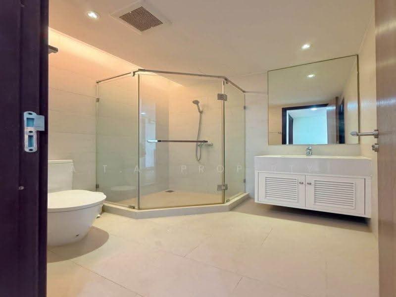 Marina Bayfront Sriracha, Chon Buri (Pattaya), 212 Jerm Jom Phon Road, Si Racha, Chon Buri (Pattaya), 2 Bedrooms, 80 sqm, Condo For Rent, by A.T.A. Property, 500629845 - DDproperty.com