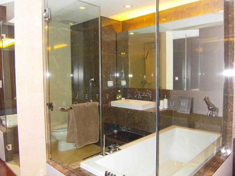 The Address Sukhumvit 61, Bangkok, 22 Soi Sukhumvit 61 Sukhumvit Road, Khlong Tan Nua, Watthana, Bangkok, 1 Bedroom, 47 sqm, Condo For Rent, by Jettapat Jaroonpipatkun, 500629861 - DDproperty.com