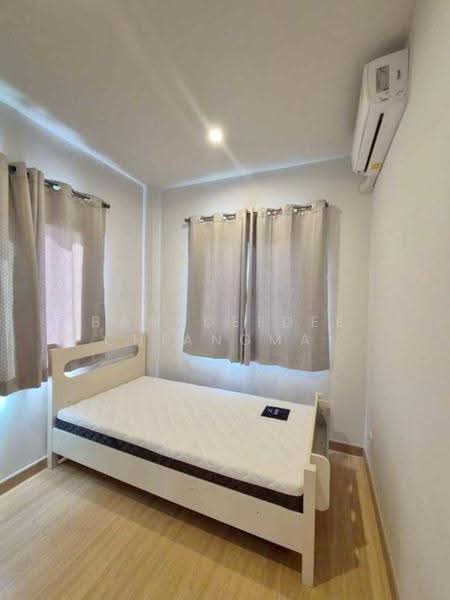 ทาวน์เฮ้าส์ให้เช่า – ใกล้โรงเรียนนานาชาตินครพายัพ เพียง 5 นาที ค่าเช่า 17,900 บาท / เดือน No.5H572, เชียงใหม่, สันผีเสื้อ, เมืองเชียงใหม่, เชียงใหม่, 110 ตร.ม., ทาวน์เฮ้าส์ ให้เช่า, โดย Baandeedee Chiangmai, 500629898 - DDproperty.com