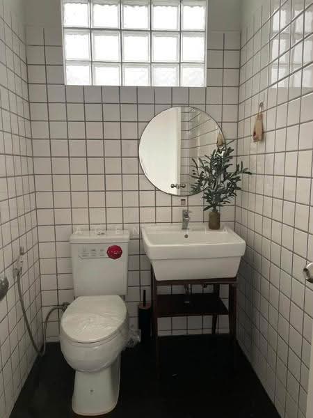 Townhouse for Rent/Sale – Ratchada-Sutthisan Area (750m from MRT Sutthisan) (SPSAD4205), Bangkok, Huai Khwang, Bangkok, 4 Bedrooms, 102 sqm, Townhouse For Rent, by Agent Pla, 500629901 - DDproperty.com