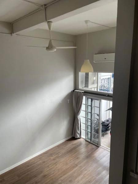 Townhouse for Rent/Sale – Ratchada-Sutthisan Area (750m from MRT Sutthisan) (SPSAD4205), Bangkok, Huai Khwang, Bangkok, 4 Bedrooms, 102 sqm, Townhouse For Rent, by Agent Pla, 500629901 - DDproperty.com