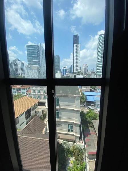 The Reserve Sukhumvit 61, Bangkok, 78 Soi Sukhumvit 61, Khlong Tan Nua, Watthana, Bangkok, 2 Bedrooms, 92 sqm, Condo For Rent, by Teeranant Chonwisaikajon, 500629929 - DDproperty.com