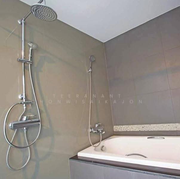 The Crest Sukhumvit 34, Bangkok, 778 Sukhumvit Road, Khong Tan, Khlong Toei, Bangkok, 1 Bedroom, 53 sqm, Condo For Sale, by Teeranant Chonwisaikajon, 500629948 - DDproperty.com