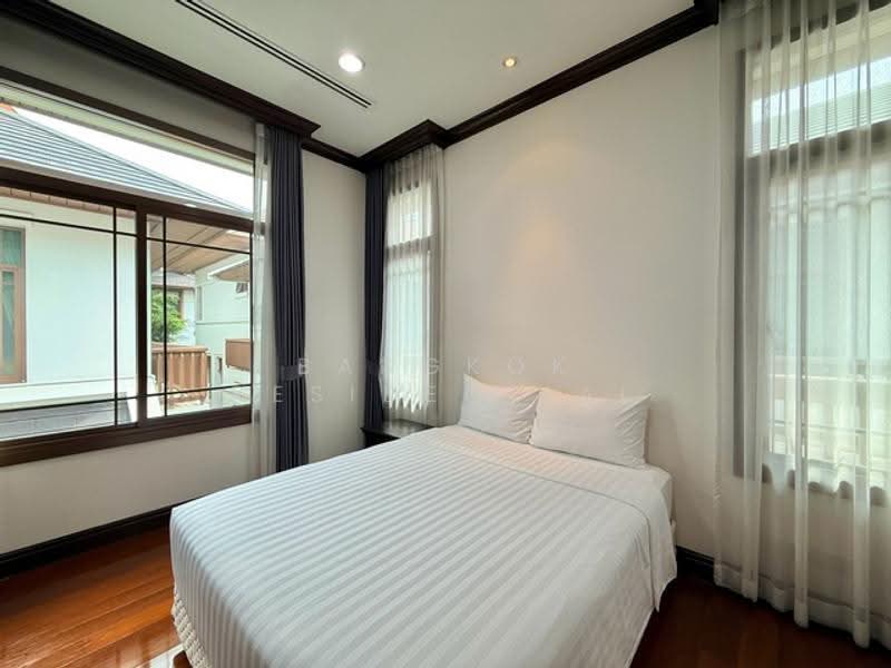 L & H Sathorn, Bangkok, 88 Narathiwat Ratchanakharin Road, Chong Nonsi, Yan Nawa, Bangkok, 4 Bedrooms, 426 sqm, Villa For Rent, by Bangkok Residential, 500630017 - DDproperty.com