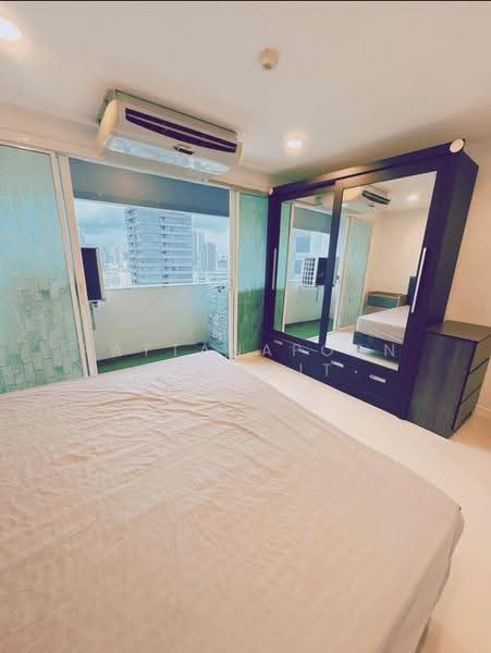 ITF Silom Palace, Bangkok, 160 Soi Naradhiwas Rajanagarindra 1, Suriyawong, Bang Rak, Bangkok, 1 Bedroom, 44 sqm, Condo For Rent, by Rattanaporn Khamlit, 500630025 - DDproperty.com