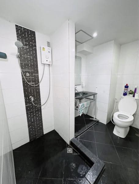 ITF Silom Palace, Bangkok, 160 Soi Naradhiwas Rajanagarindra 1, Suriyawong, Bang Rak, Bangkok, 1 Bedroom, 44 sqm, Condo For Rent, by Rattanaporn Khamlit, 500630025 - DDproperty.com