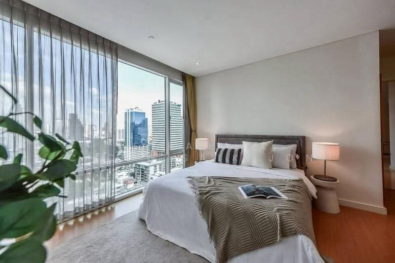 Fullerton Sukhumvit, Bangkok, Sukhumvit Road, Khlong Tan Nua, Watthana, Bangkok, 2 Bedrooms, 96 sqm, Condo For Rent, by Teeranant Chonwisaikajon, 500630026 - DDproperty.com