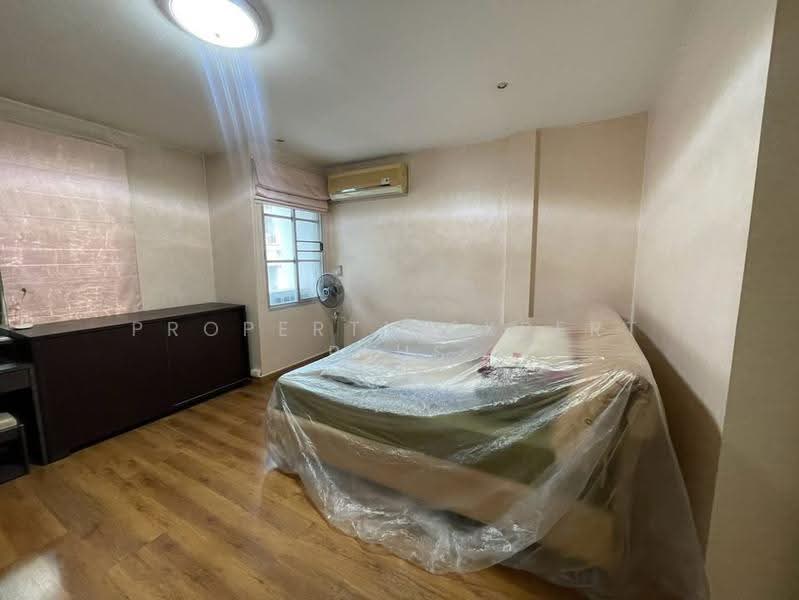 Baan Klang Muang Rama 9 - Ladprao, Bangkok, Soi Ladprao 88, Wang Thonglang, Bangkok, 3 Bedrooms, 180 sqm, Townhouse For Sale, by Property Expert Plus, 500630028 - DDproperty.com