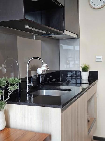 The Edge Sukhumvit 23, Bangkok, 6 Soi Sukhumvit 23, Khlongtoei Nua, Watthana, Bangkok, 1 Bedroom, 30 sqm, Condo For Rent, by Shinyu Real Estate, 500630040 - DDproperty.com