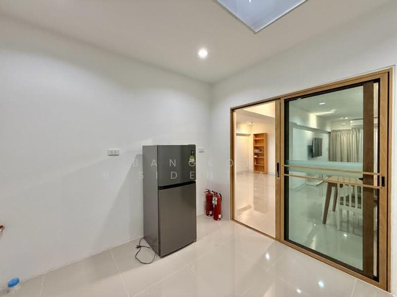 Townhouse, กรุงเทพ, Naradhiwas 14, ทุ่งวัดดอน, สาทร, กรุงเทพ, 140 ตร.ม., ทาวน์เฮ้าส์ ให้เช่า, โดย Bangkok Residential, 500630047 - DDproperty.com