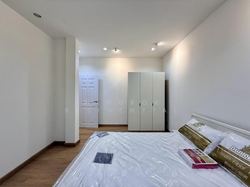 Townhouse, กรุงเทพ, Naradhiwas 14, ทุ่งวัดดอน, สาทร, กรุงเทพ, 140 ตร.ม., ทาวน์เฮ้าส์ ให้เช่า, โดย Bangkok Residential, 500630047 - DDproperty.com