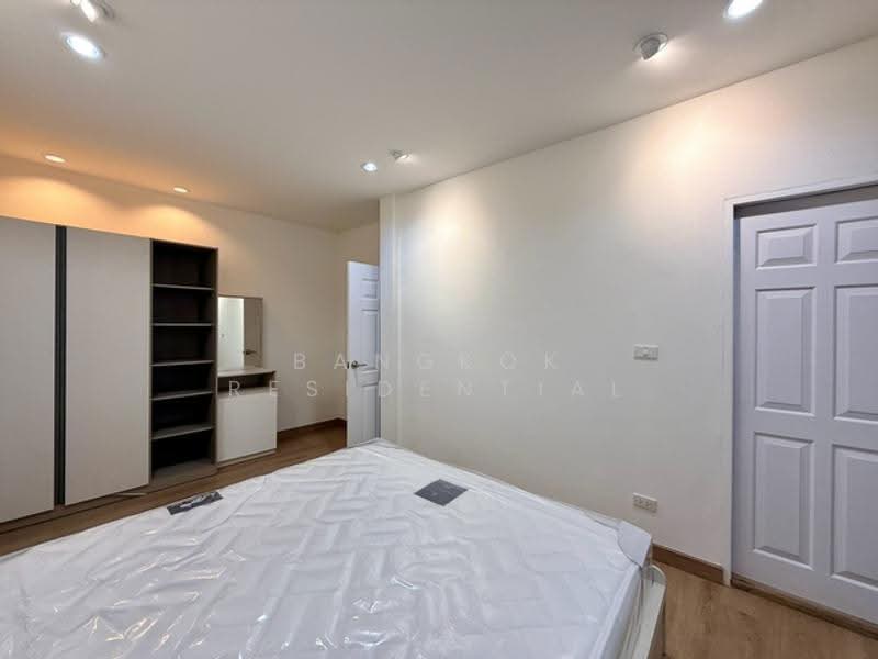 Townhouse, Bangkok, Naradhiwas 14, Thung Wat Don, Sathon, Bangkok, 3 Bedrooms, 140 sqm, Townhouse For Rent, by Bangkok Residential, 500630047 - DDproperty.com